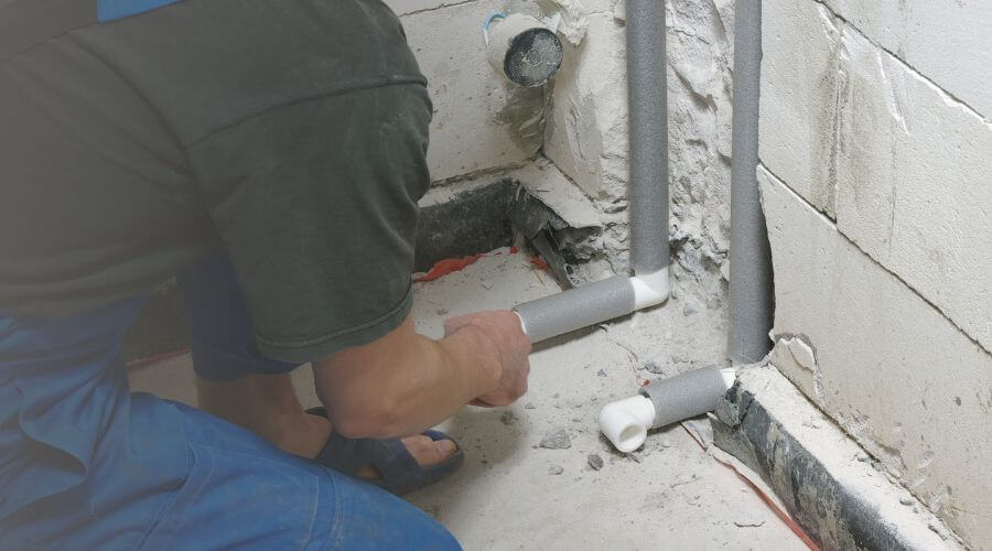 Expert burst pipe repair services in Larue, TX